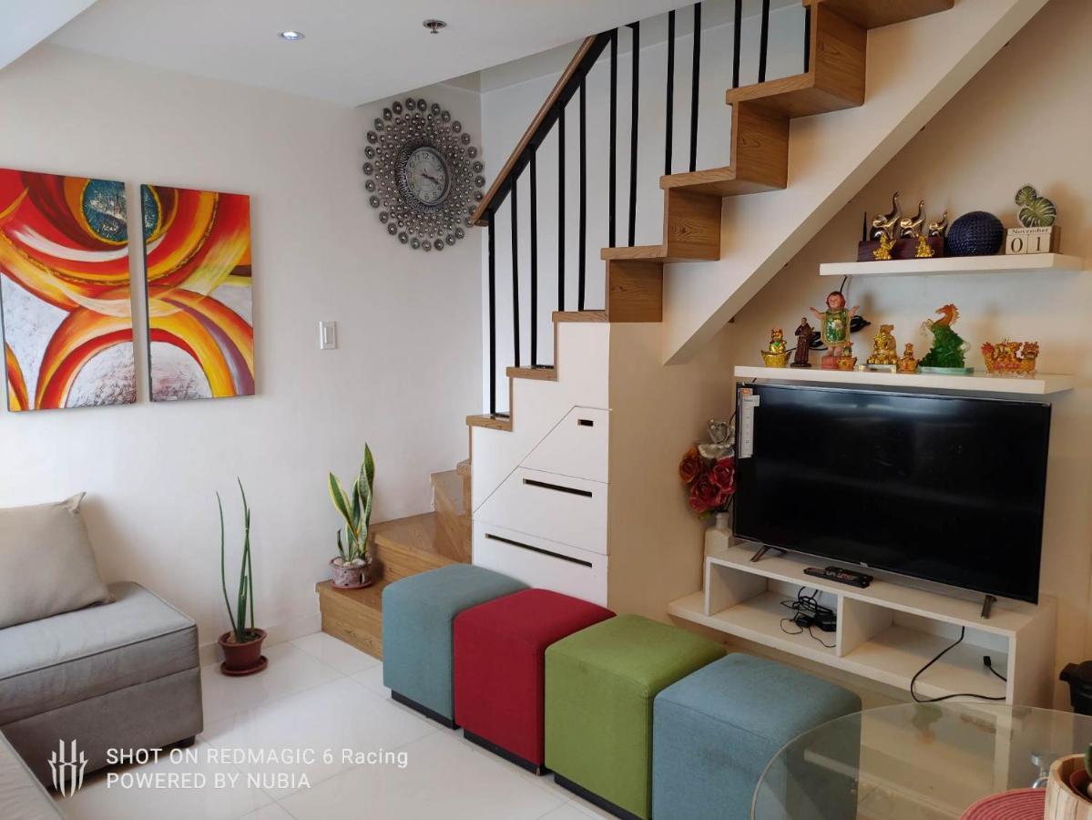 Fort Victoria Condominium Tower C Taguig Bagian luar foto